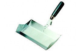 Toothed trowel for cellure concrete